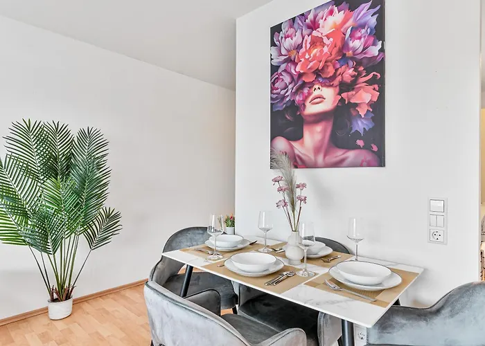 Cozy Stilvolles Apartment, Naehe Basf, Bg Klinik